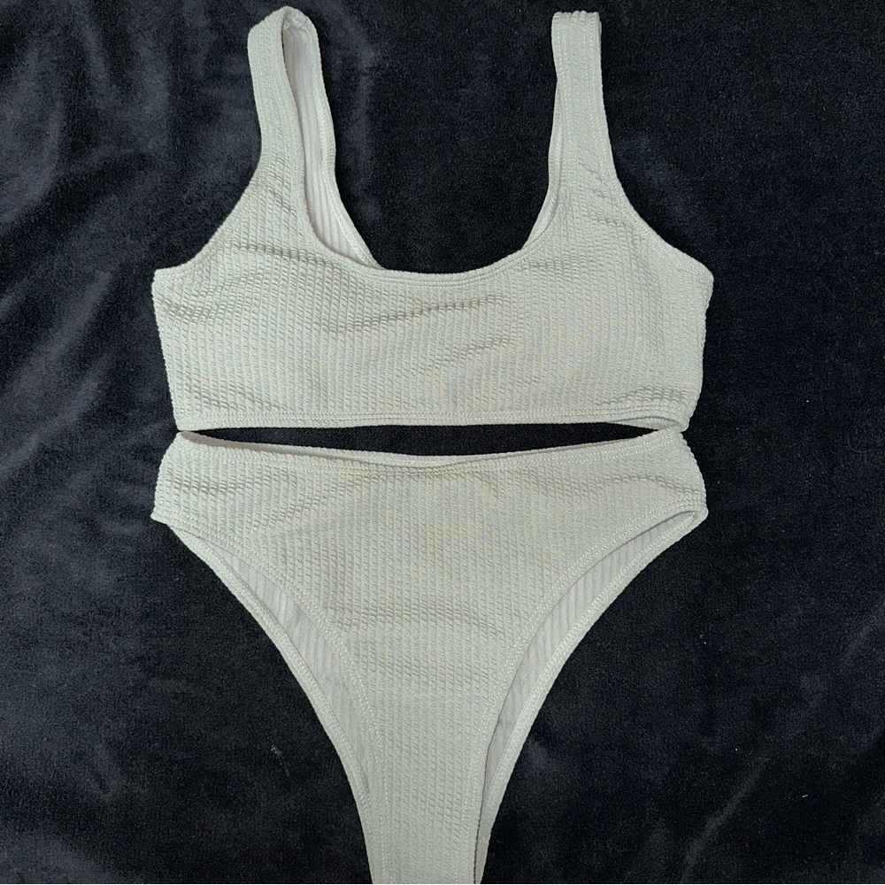 SHEIN swimsuit 2 piece olive green size small‎